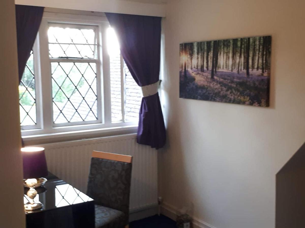 Appartement Peaceful Retreat Hideaway Surrey à Esher Extérieur photo